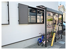 【T様邸】テラス屋根を設置し、自転車置き場を確保!